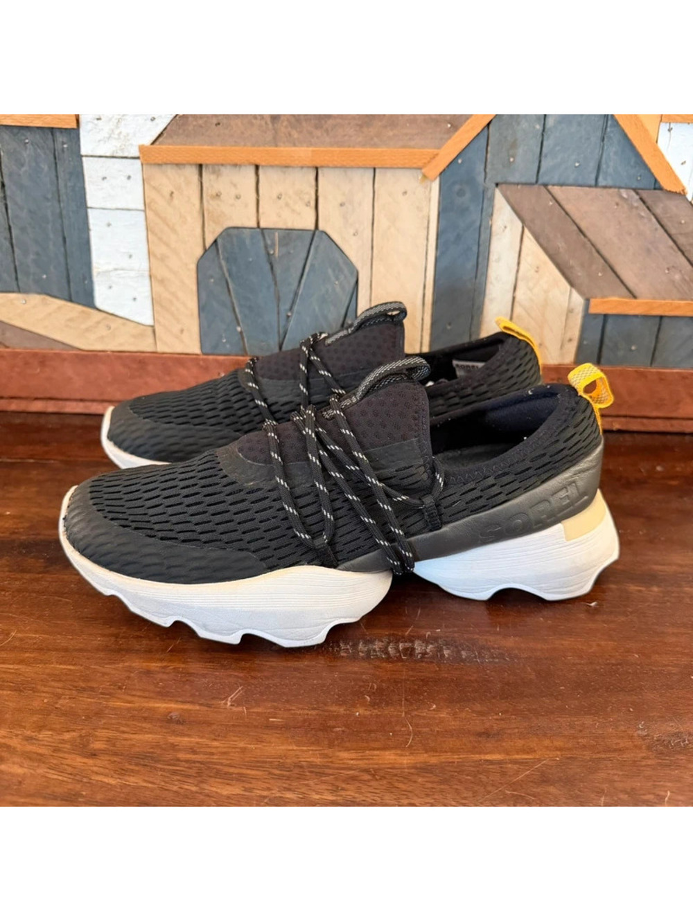 Sorel Kinetic Impact Lace Black Sea Salt Mesh Sneakers Women's Size 7